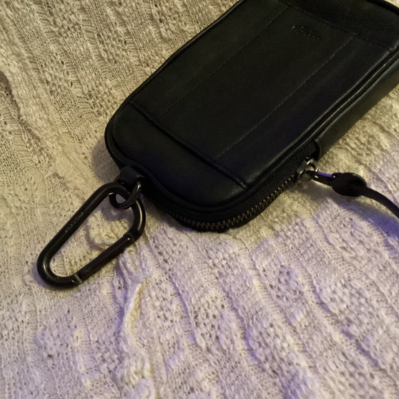 Coach Hybrid Pouch Black Leather Belt Bag Unisex - Picture 4 of 6